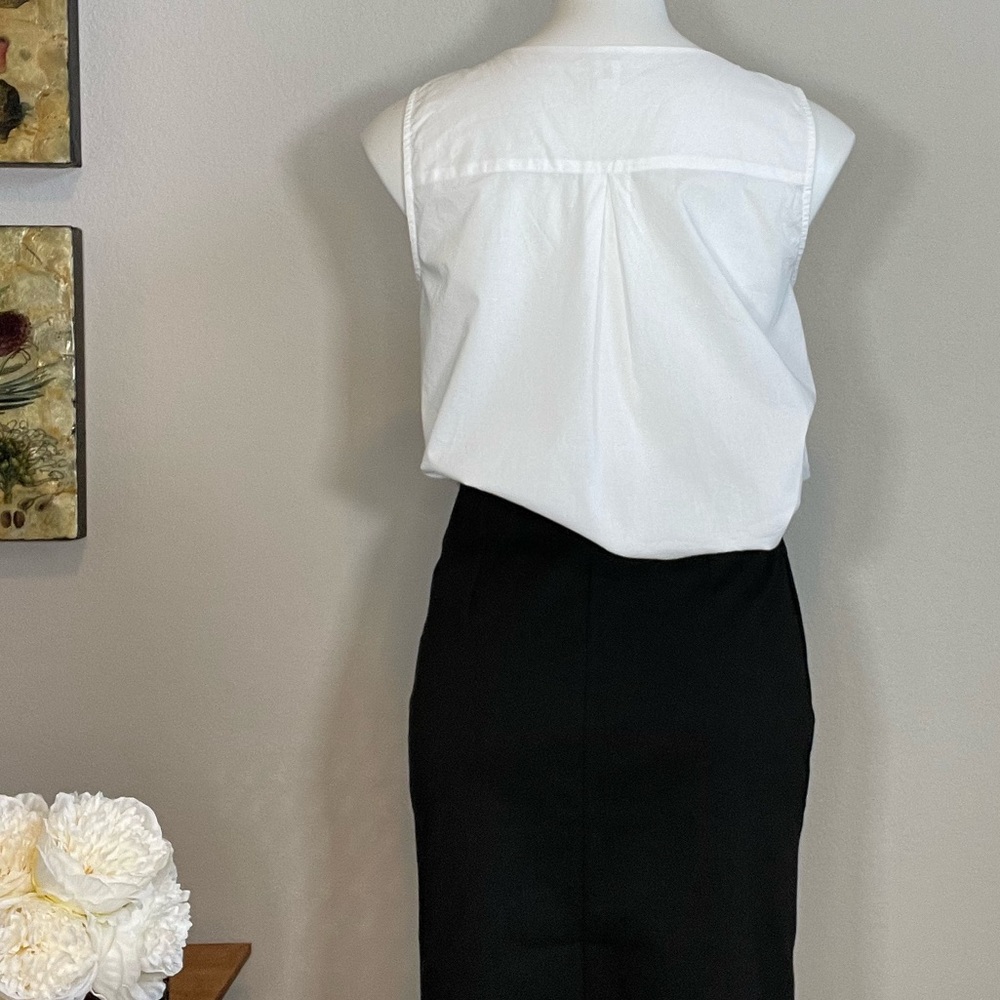 Gap Sleeveless Tank Blouse White Size XS / S - Picture 3 of 7